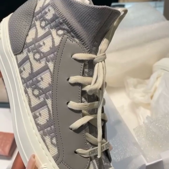 Authentic new  Dior sneakers. Have box and authentication card - Picture 3 of 3